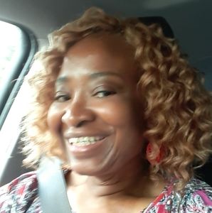 Meet your Posher, Deborah